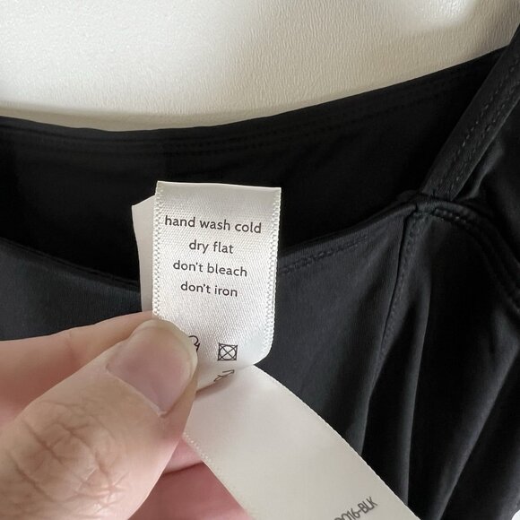 Andie Black One-Piece Swimsuit Size Medium Black Andie‎ One Piece Swimwear Beach - Picture 9 of 9